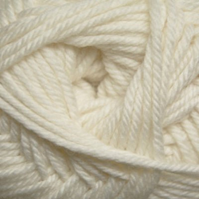 220 Superwash Merino - A Twist of Yarn