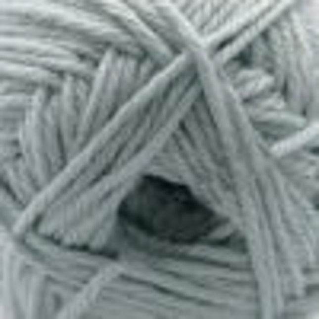 220 Superwash Merino - A Twist of Yarn