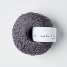 Dusty Violette *COMING SOON*