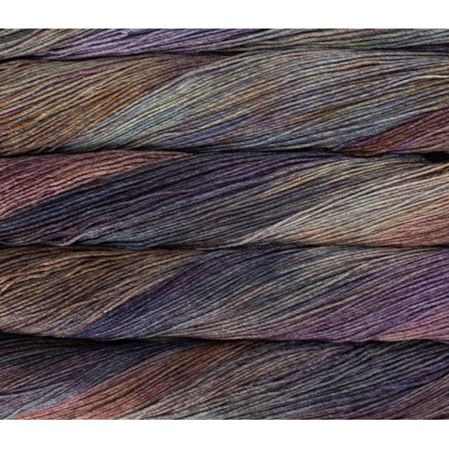 Arroyo - A Twist of Yarn