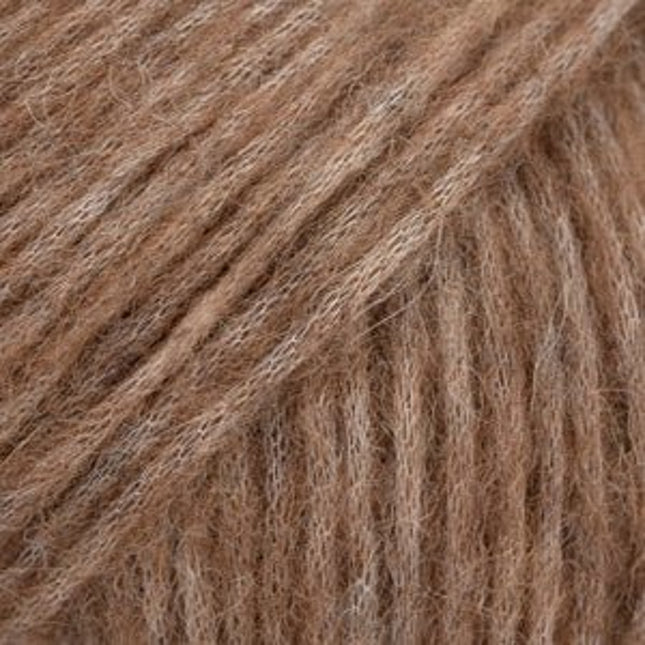 Drops Air - A Twist of Yarn