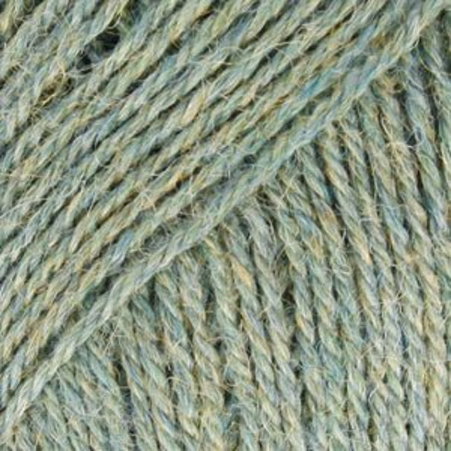 Drops Alpaca - A Twist of Yarn