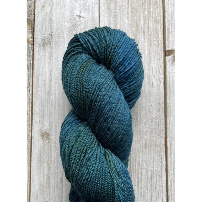 Islas * NEW!!* - A Twist of Yarn