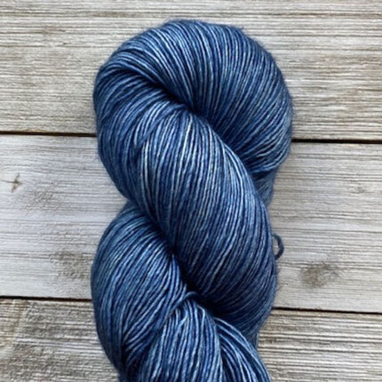 Merino Light - A Twist of Yarn