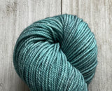 Nalo DK - A Twist of Yarn