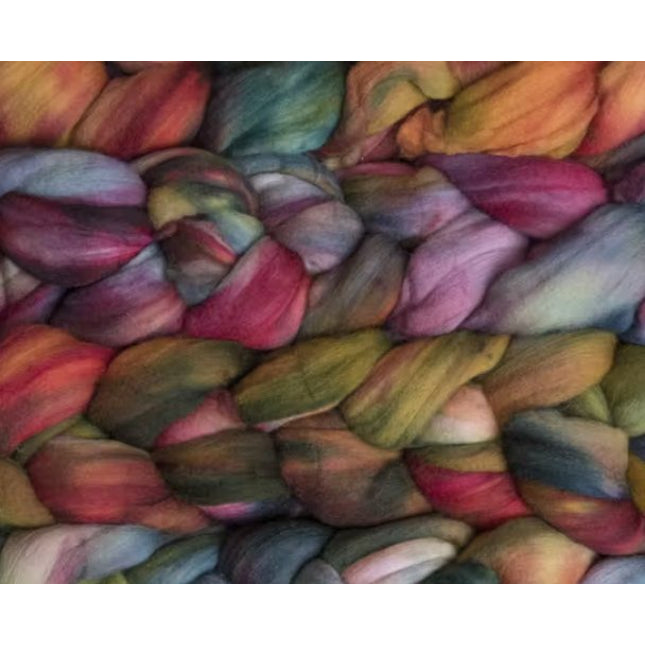 Nube - A Twist of Yarn