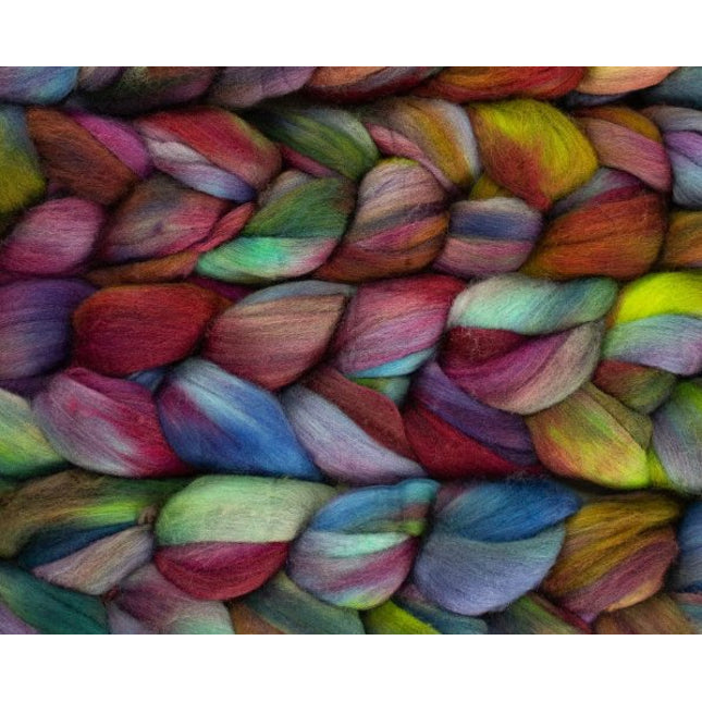 Nube - A Twist of Yarn