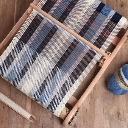 Rigid Heddle Loom - A Twist of Yarn