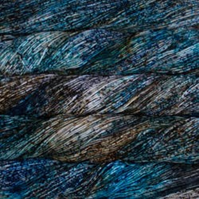 Arroyo - A Twist of Yarn